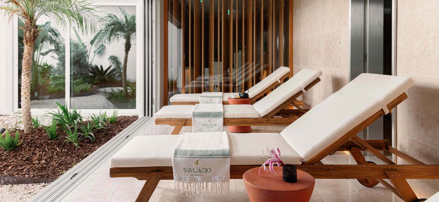 Sala de terapia en centro de tratamiento con ambiente sereno y profesional