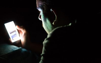 Adicciones comportamentales frente a drogas: qué las separa realmente