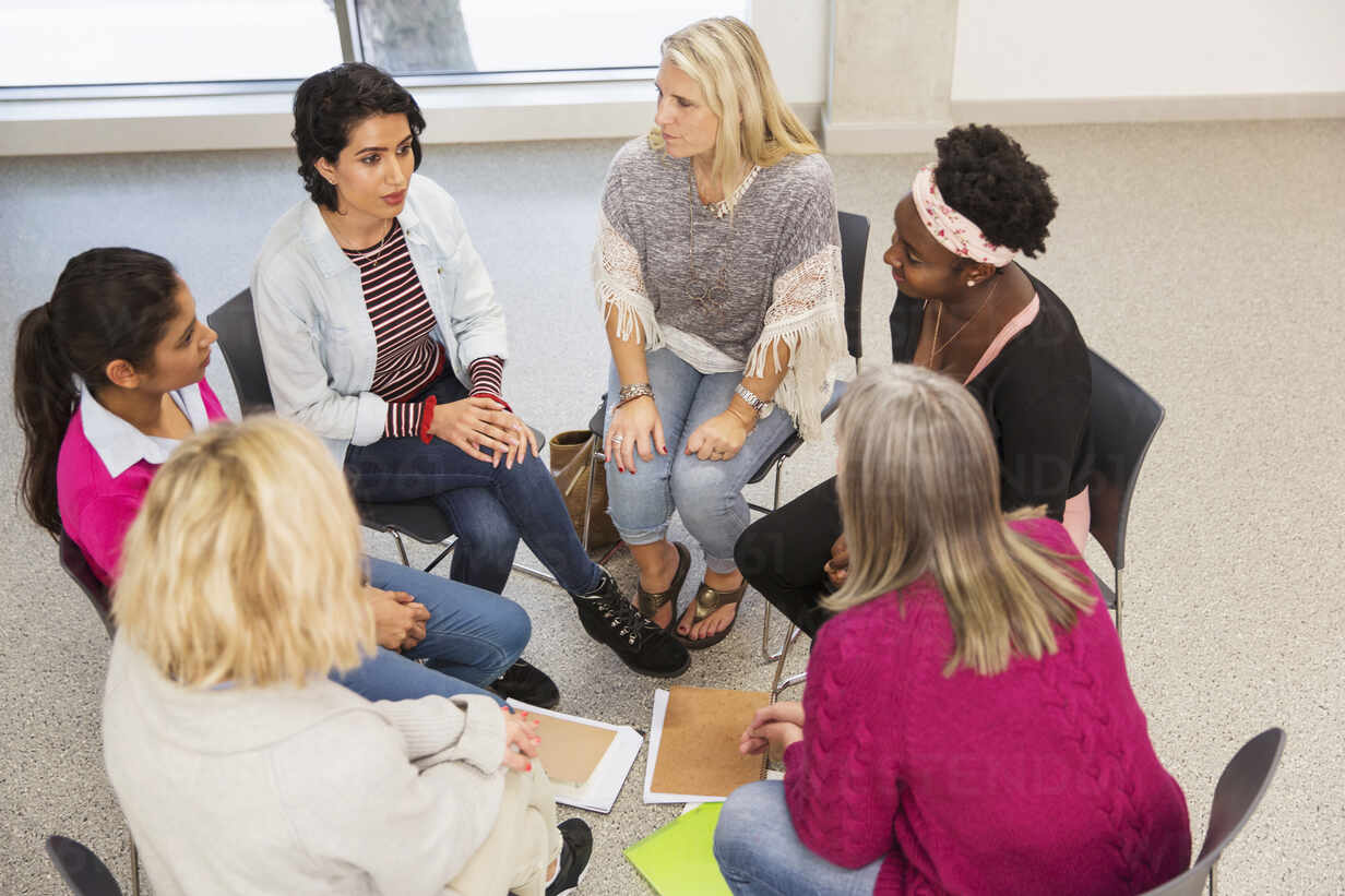 Grupo terapéutico específico de género para tratamiento de dependencias